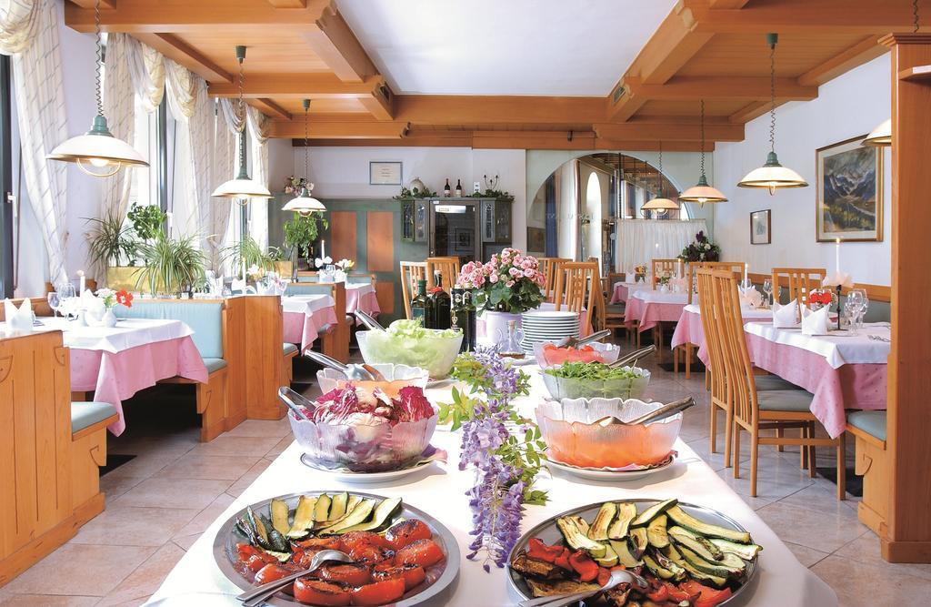 Hotel Rentschnerhof Bolzano Exteriör bild